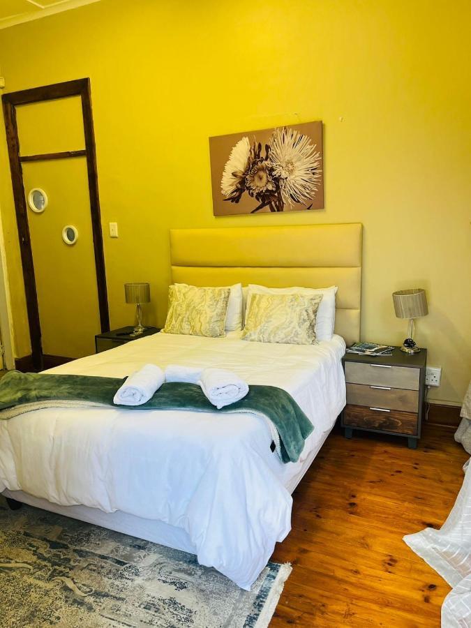 St Eve Lodge & Spa ブルームフォンテーン エクステリア 写真