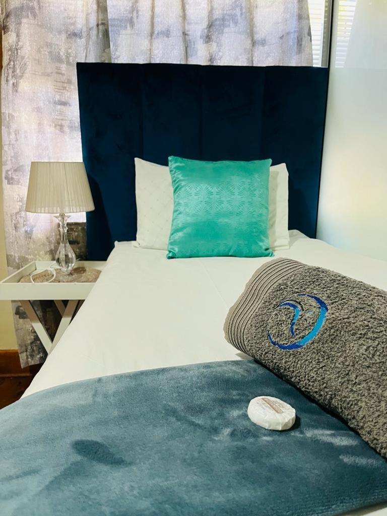 St Eve Lodge & Spa ブルームフォンテーン エクステリア 写真