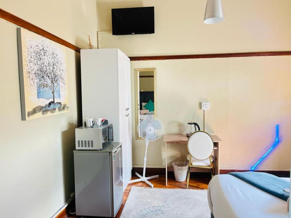 St Eve Lodge & Spa ブルームフォンテーン エクステリア 写真