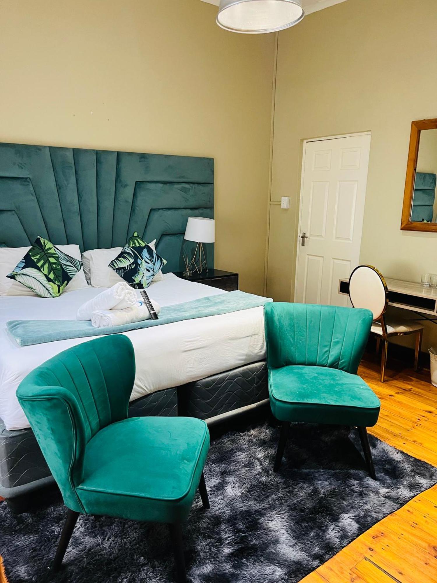 St Eve Lodge & Spa ブルームフォンテーン エクステリア 写真